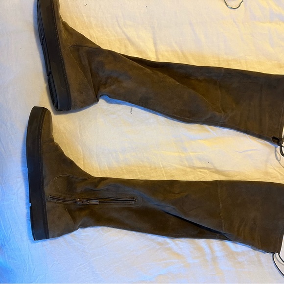 Stuart Weitzman over the knee tan green boots 9 - Picture 3 of 4